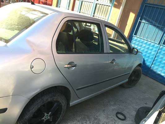 skoda fabia 2004-2007 çıkma yedek depo kapagı